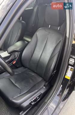 Седан BMW 3 Series 2012 в 