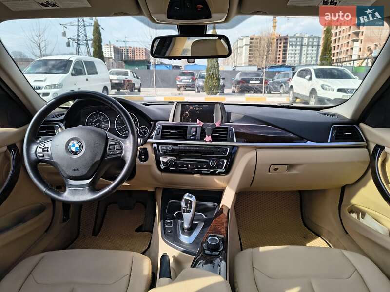 Седан BMW 3 Series 2016 в Ирпене