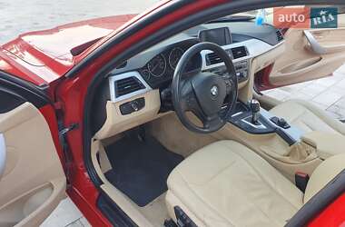 Седан BMW 3 Series 2012 в Золочеве