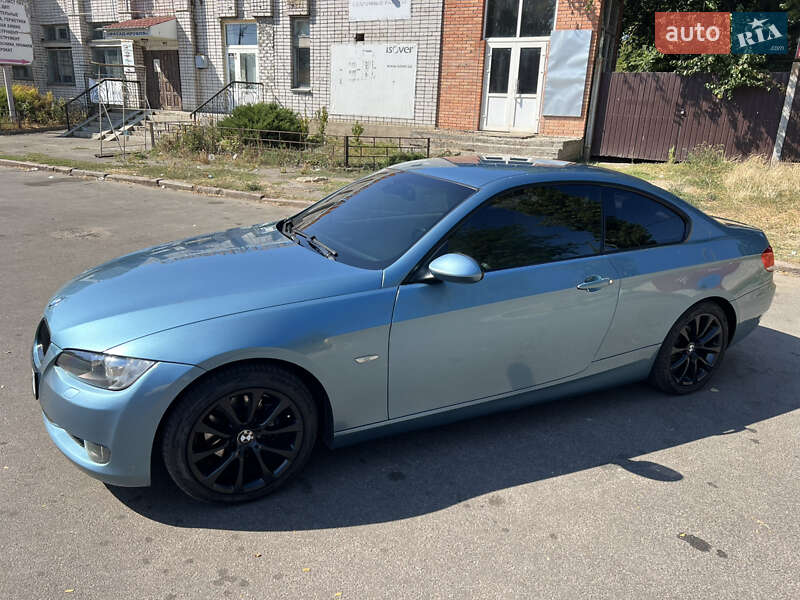 Купе BMW 3 Series 2007 в 
