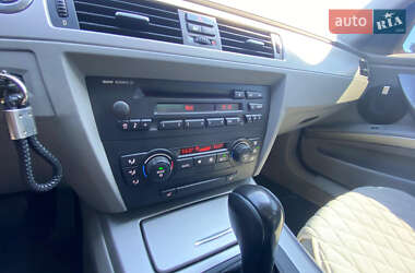Седан BMW 3 Series 2006 в 