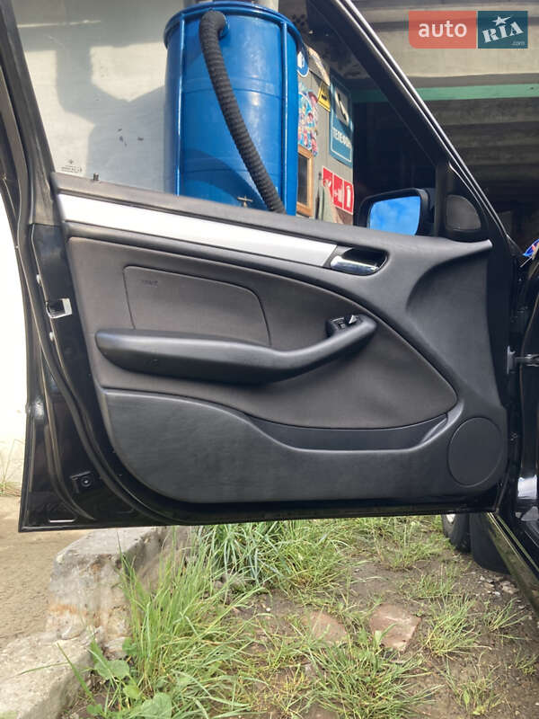 Универсал BMW 3 Series 2002 в Бориславе