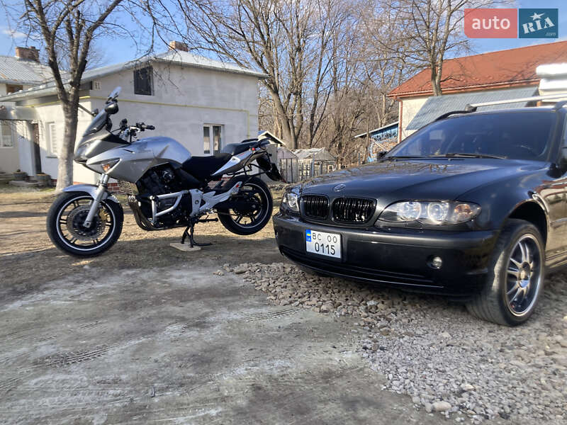 Универсал BMW 3 Series 2002 в Бориславе