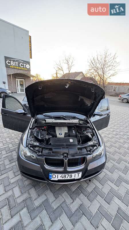 Універсал BMW 3 Series 2008 в Снігурівці