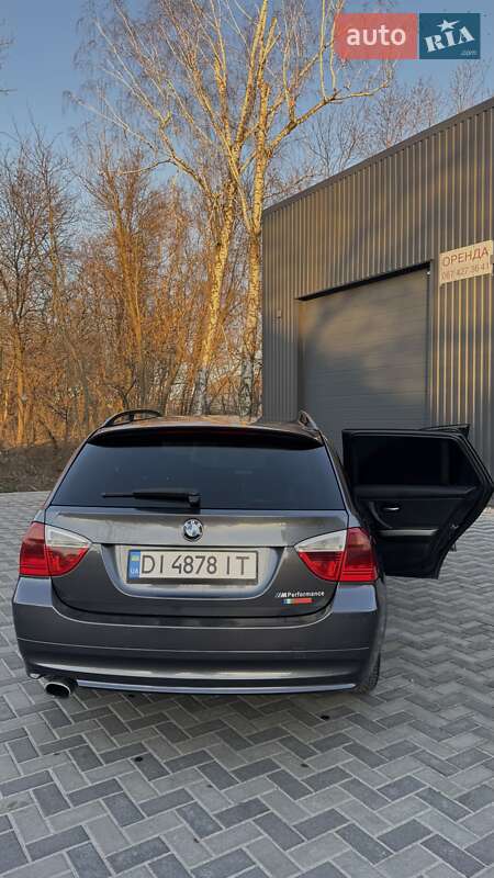 Універсал BMW 3 Series 2008 в Снігурівці