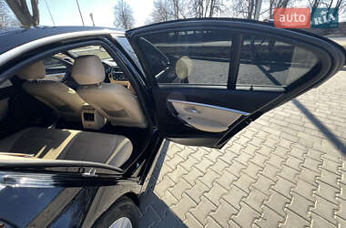 Седан BMW 3 Series 2017 в 