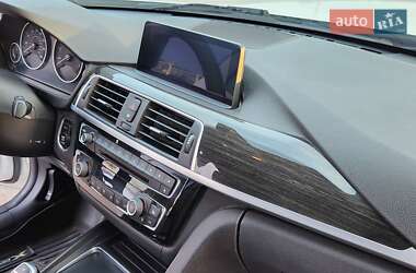 Седан BMW 3 Series 2017 в 