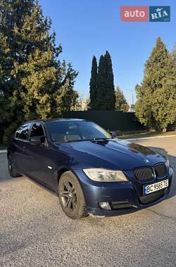 Седан BMW 3 Series 2011 в 