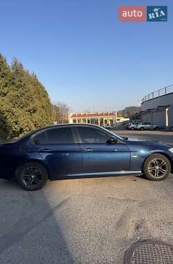 Седан BMW 3 Series 2011 в 