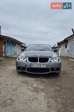 Седан BMW 3 Series 2011 в 