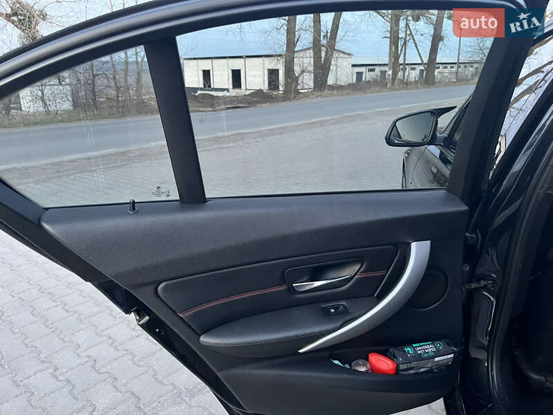 Седан BMW 3 Series 2012 в Хмельницькому