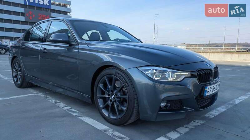 Седан BMW 3 Series 2016 в Киеве