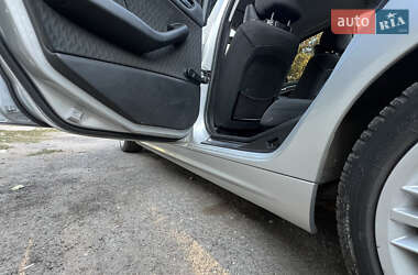 Универсал BMW 3 Series 2001 в  фото 23 Универсал BMW 3 Series 2001 в