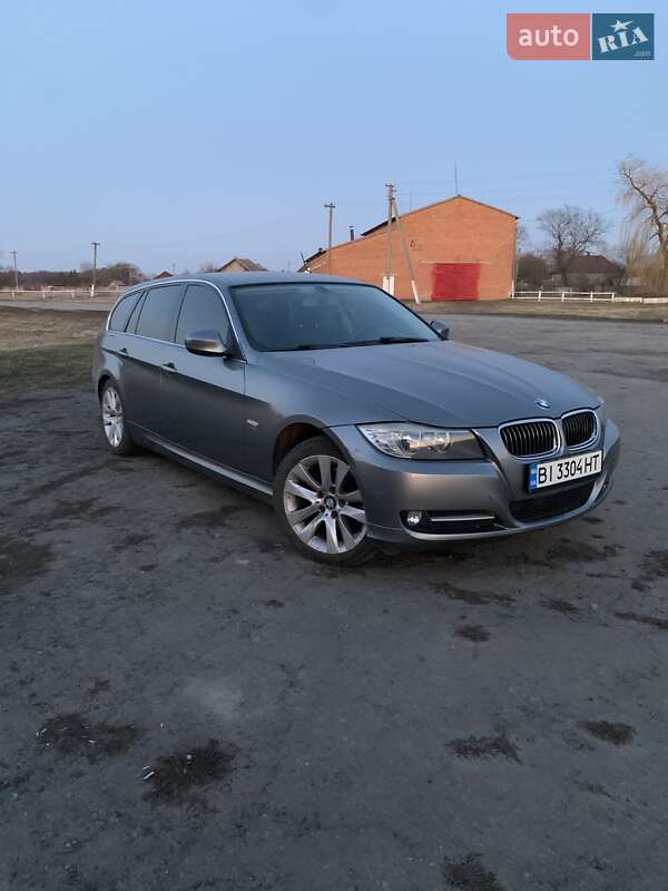 Универсал BMW 3 Series 2012 в 