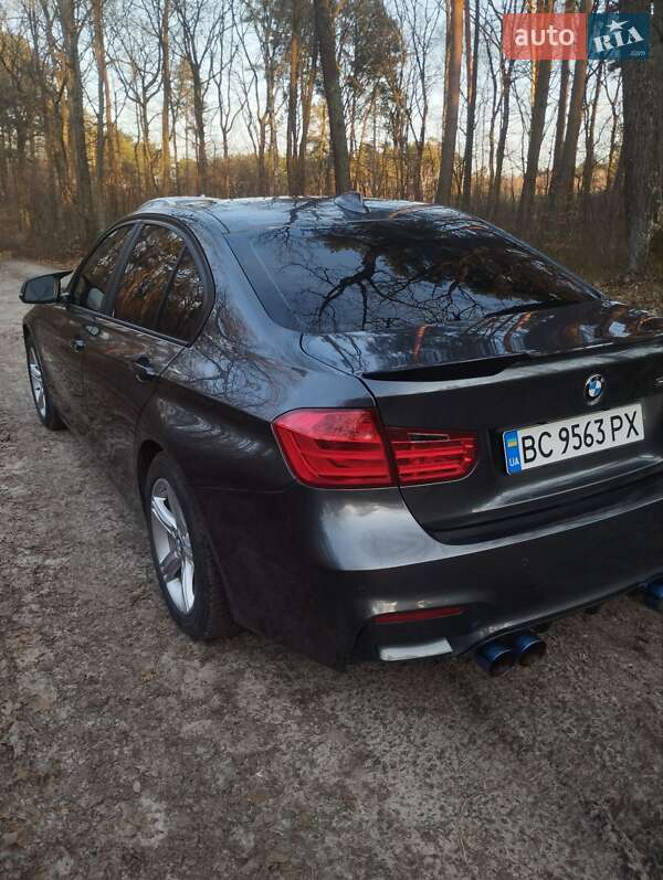 Седан BMW 3 Series 2013 в Львове