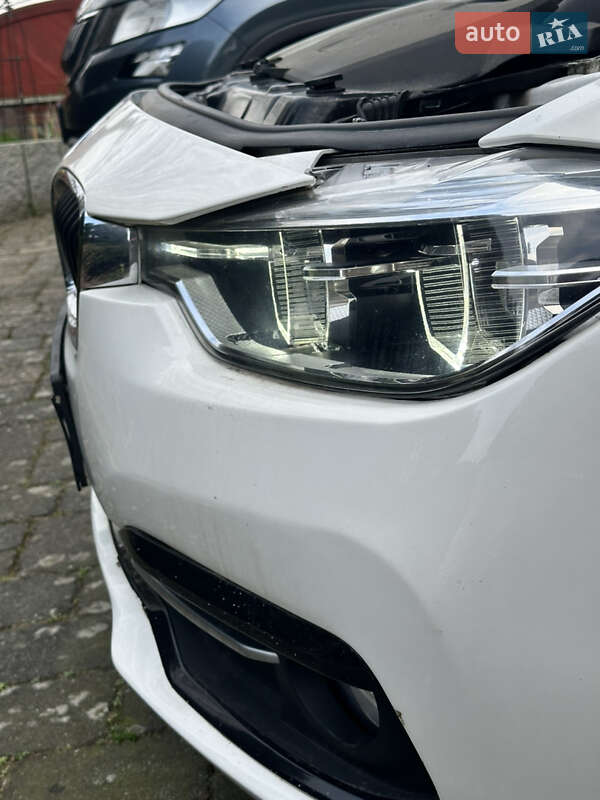 Седан BMW 3 Series 2017 в Харкові