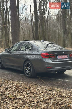 Седан BMW 3 Series 2015 в 
