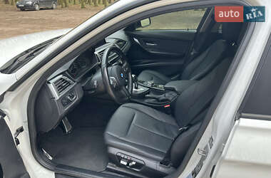 Седан BMW 3 Series 2016 в 