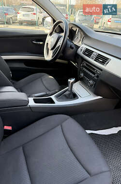 Универсал BMW 3 Series 2009 в 
