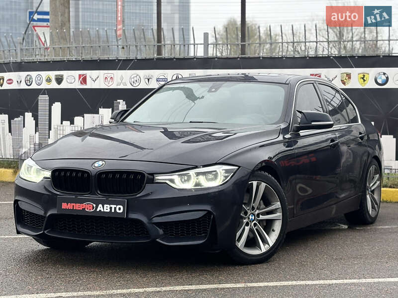 Седан BMW 3 Series 2015 в 
