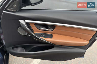 Седан BMW 3 Series 2015 в 