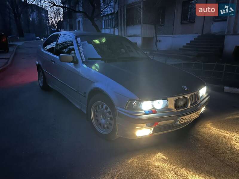 Купе BMW 3 Series 1994 в Херсоне фото 2 Купе BMW 3 Series 1994 в Херсоне