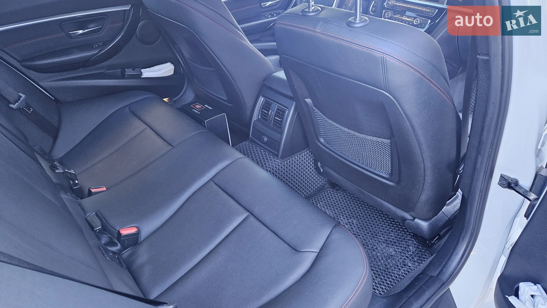 2016 BMW 3er - мініатюра 11