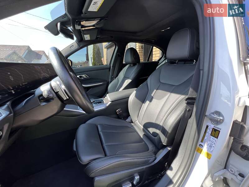Седан BMW 3 Series 2022 в Києві