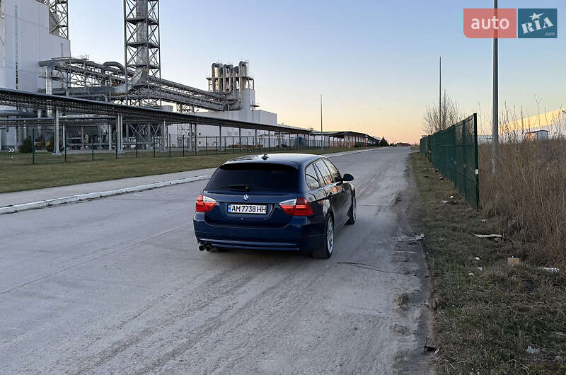 Универсал BMW 3 Series 2006 в Коростене