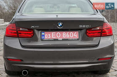 Седан BMW 3 Series 2014 в 