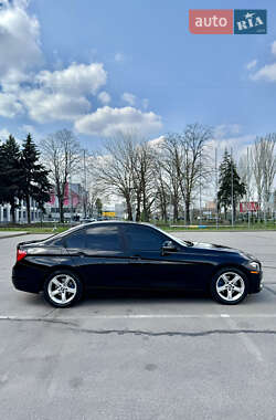 Седан BMW 3 Series 2015 в 