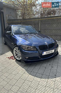 Седан BMW 3 Series 2010 в 