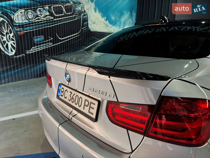 Седан BMW 3 Series 2014 в Києві