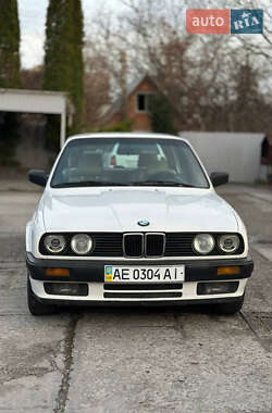 Седан BMW 3 Series 1991 в 