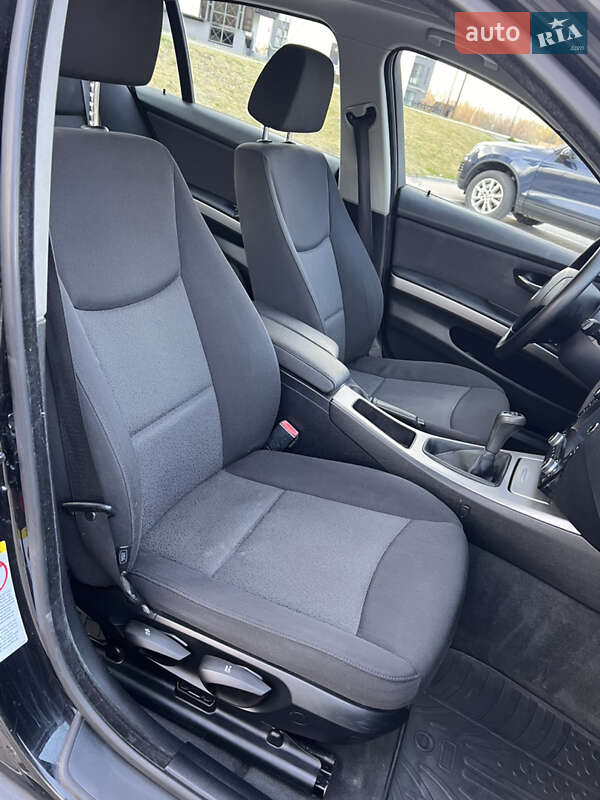 Седан BMW 3 Series 2007 в Луцьку