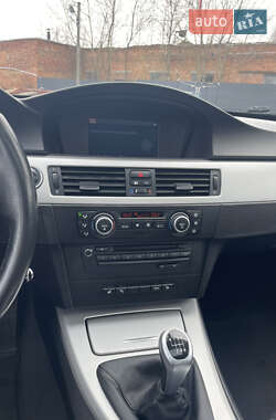 Седан BMW 3 Series 2008 в 