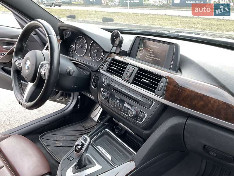 Седан BMW 3 Series 2013 в Киеве
