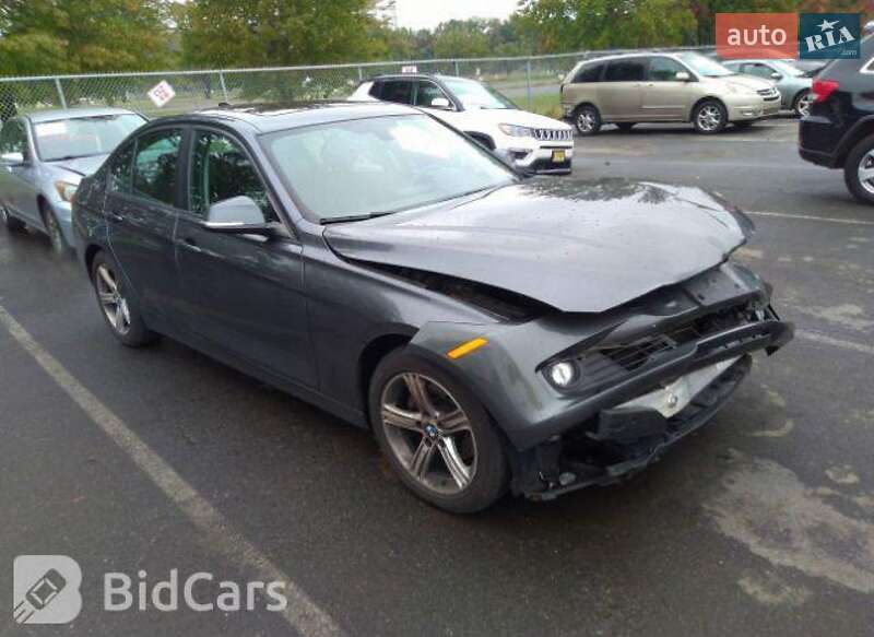 Седан BMW 3 Series 2013 в Одессе