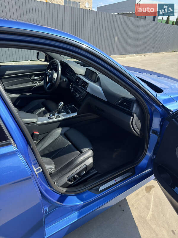Седан BMW 3 Series 2012 в Дніпрі