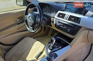 Седан BMW 3 Series 2012 в 