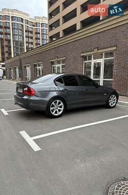 Седан BMW 3 Series 2006 в Киеве