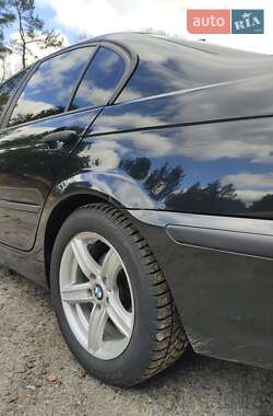 Седан BMW 3 Series 2003 в 