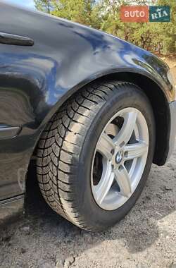 Седан BMW 3 Series 2003 в 