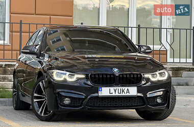 Седан BMW 3 Series 2018 в 