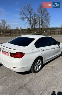 Седан BMW 3 Series 2014 в 
