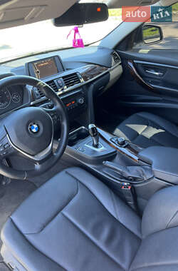 Седан BMW 3 Series 2014 в 