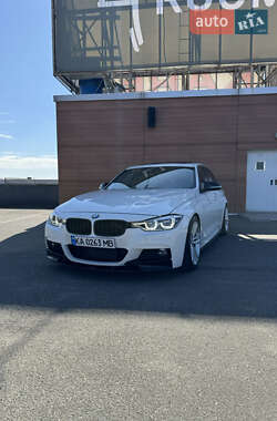 Седан BMW 3 Series 2012 в 
