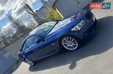 Купе BMW 3 Series 2011 в 