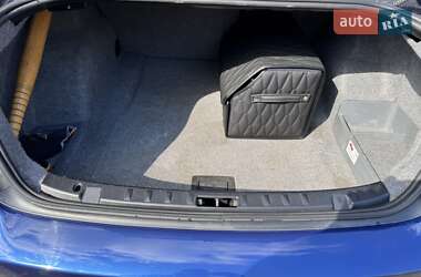 Купе BMW 3 Series 2011 в 