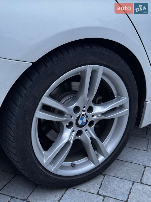Седан BMW 3 Series 2016 в Івано-Франківську